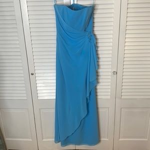 Raylia Designs | Turquoise Blue Strapless Prom Dress | Size 10